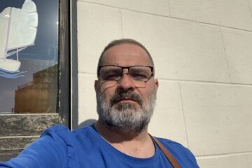 Bear versa passif de 50 ans cherche homme pour plan l'après midi avec préservatif à Schaerbeek.