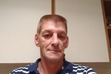 Plan gay fétichiste à Tournai, homme bien membré de 1m85, aime slip et chaussettes, sans tabou sauf scato